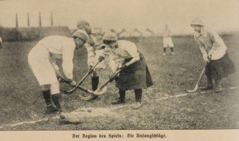 100_0188_Broschüre aus Ordner Schwerin (2)