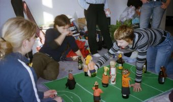 2003-02 Damen an der Taktiktafel (4)