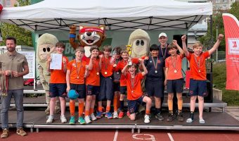 2EFFBA5A-FED8-41D3-B149-5BA642D5FF01_1_105_c