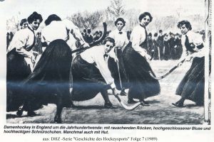 Damenhockey um 1900