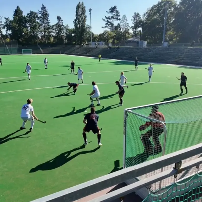 Die Tore vom vierten Oberliga Spiel der Saison. Torschützen in dem Spiel: Diestel, Linus, Bruno, Baller, Jucy
Torschützenliste: Bruno 8, Schödel 2, Ahli 1, Niklas 1, Diestel 1, Linus 1, Baller 1, Jucy 1