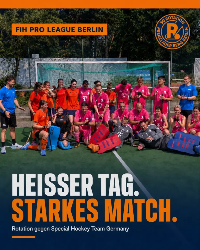 🔥 Hitzeschlacht, Teamspirit & ein ganz besonderes Spiel! 🔥
Unsere wU16/18-2 von Rotation mit ihrem Trainer Pit durfte im Rahmen der FIH Pro League in Berlin ein Freundschaftsspiel gegen die Special Hockey A-Nationalmannschaft bestreiten — und das bei ordentlicher Sommerhitze. ☀️🏑
Auf dem Platz wurde gekämpft, kombiniert und bis zum Schluss alles gegeben. Auch wenn das Spiel am Ende mit 3:7 (HZ 1:1) ausging, stand an diesem Tag viel mehr im Mittelpunkt: Fairplay, Respekt, Begegnung und jede Menge Hockey-Leidenschaft. 💙
Danke an die Special Hockey A-Nationalmannschaft für dieses besondere Match — genau solche Spiele zeigen, was unseren Sport ausmacht. 🙌
Endstand: Rotation wU16/18-2 – Special Hockey A-Nationalmannschaft 3:7
#Rotationhockey #specialhockey #RolleRolle